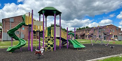 Cherry Hill Playground 8X4